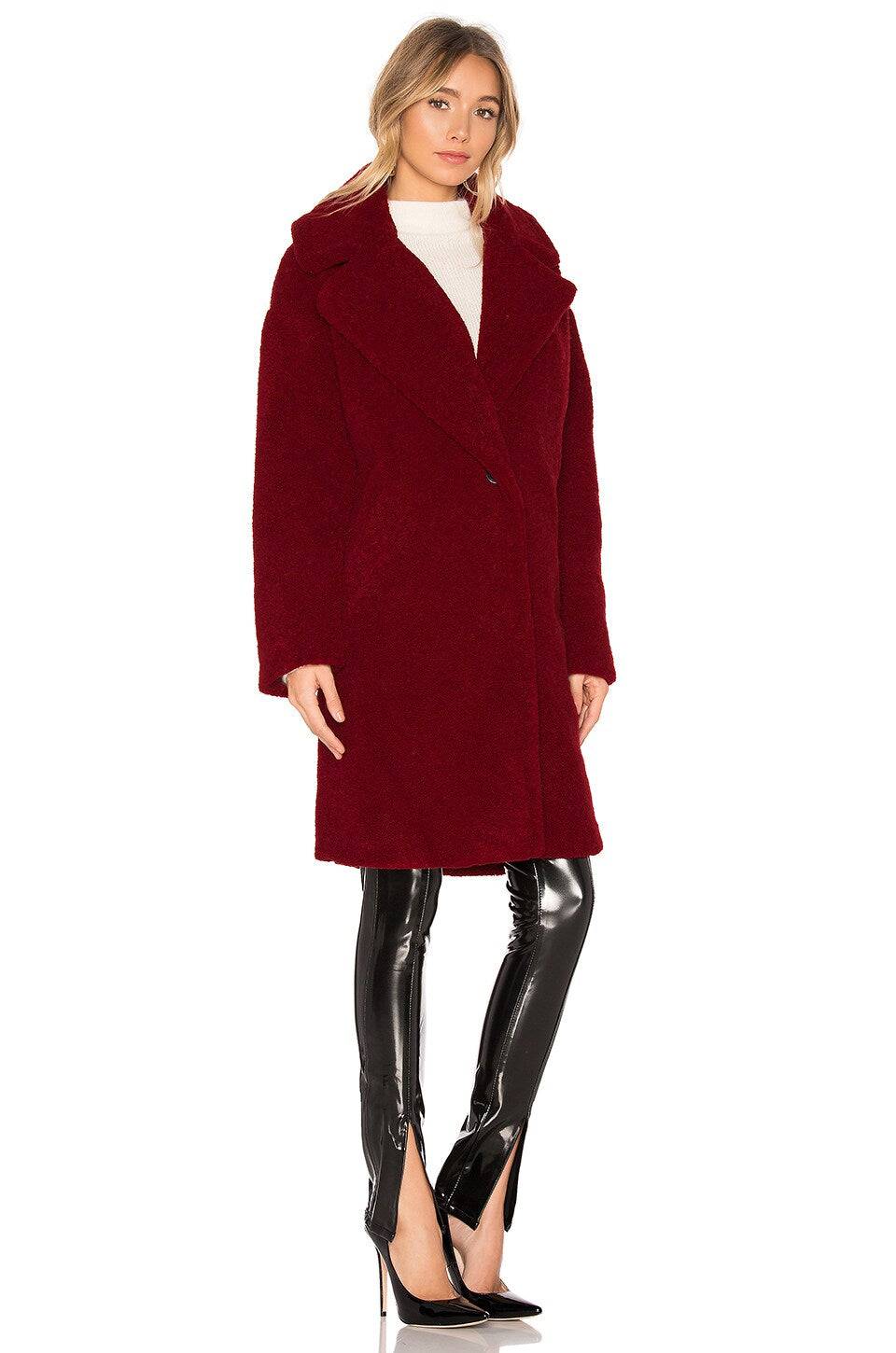 Kendall and sale kylie teddy coat